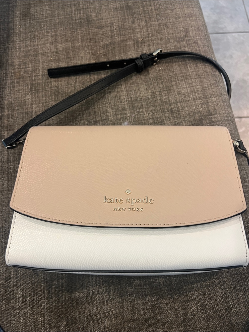 kate spade Two-Tone Blush & White Crossbody Bag with Black Strap - Picture 1 of 4